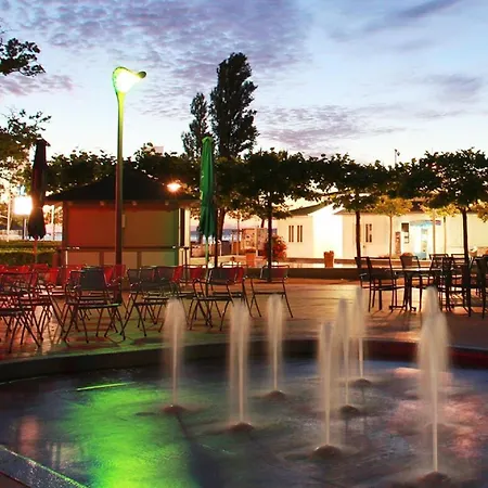 Balkon, Gratis Nutzung Vom Ahoi Erlebnisbad Und Sauna In Sellin - Karola 19 Daire *